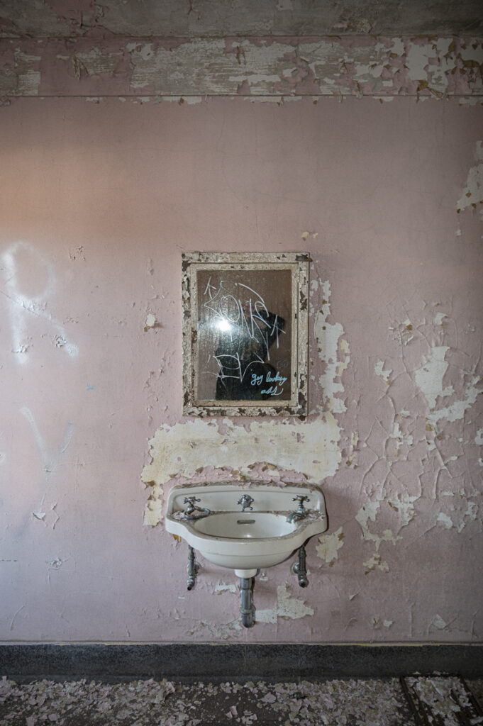 Sink Abandoned Photography